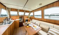 Linssen-Grand-Sturdy-35-0-AC // Dutch Yacht Rentals