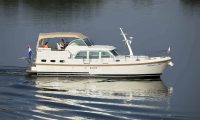 Linssen-Grand-Sturdy-40-0-AC // Dutch Yacht Rentals
